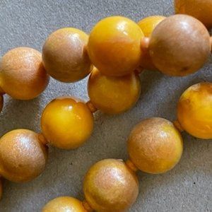 Aarika Kapoor Vintage 2 Tone Yellow and Natural Wood Swirl Beads Spring Clasp